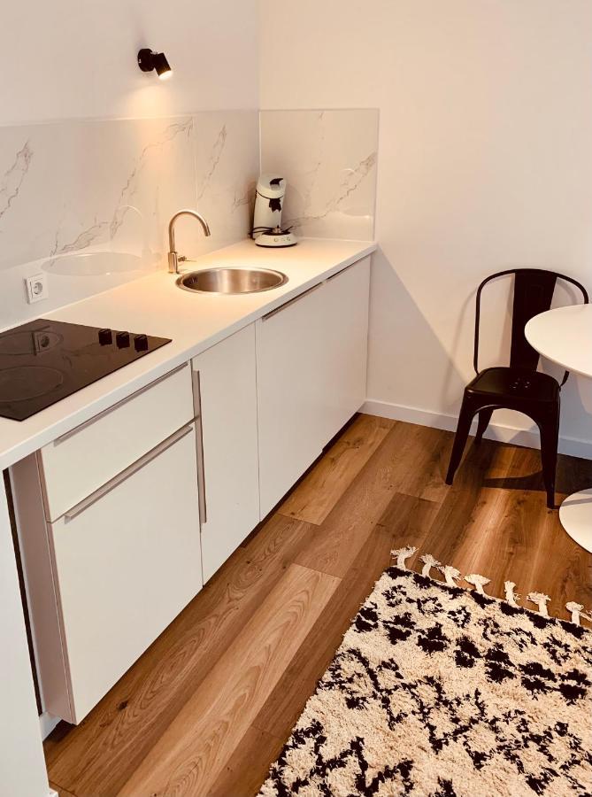 Gaestehaus Zur Uni Klinik Exklusives Apartment Mit Kueche Und Badezimmer Homburg  Exterior photo